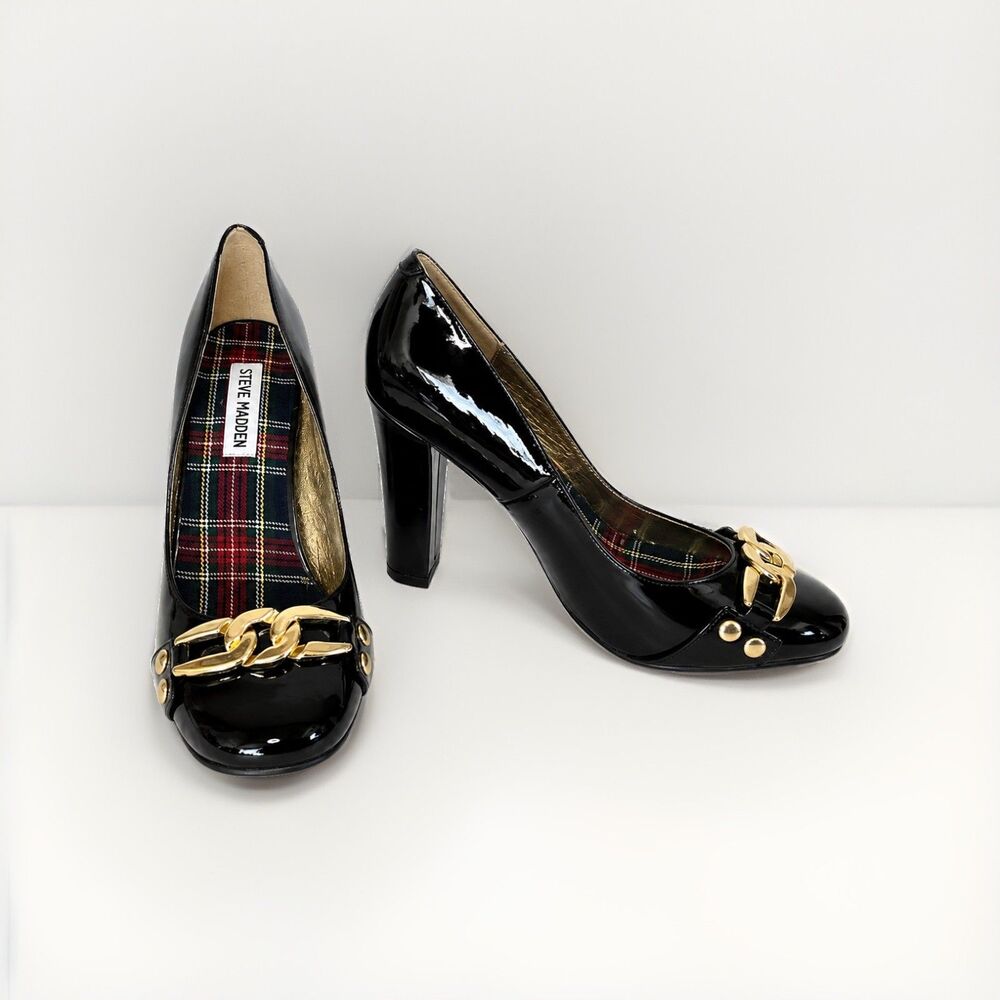 Steve Madden “Merri” 7 M Patent Leather High Chunk Heel Gold Chain Toe